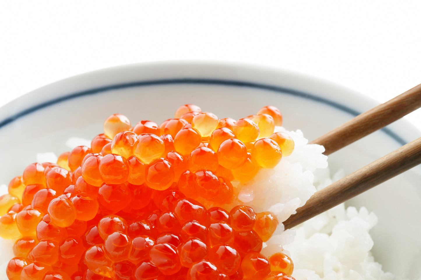 【北国からの贈り物】いくら 醤油漬け 80g×2P 特製昆布醤油仕立て