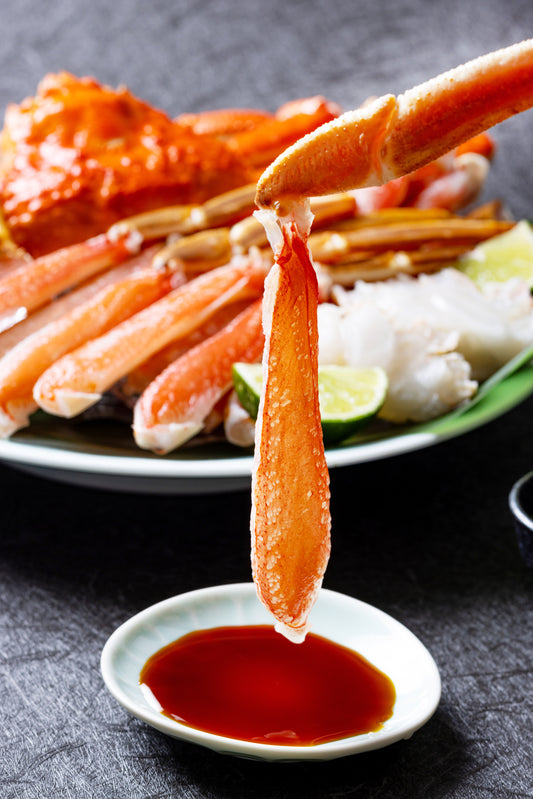 【北国からの贈り物】本ズワイガニ ポーション 1kg前後 生食可 蟹酢付 約 4-6人前 昆布塩加工