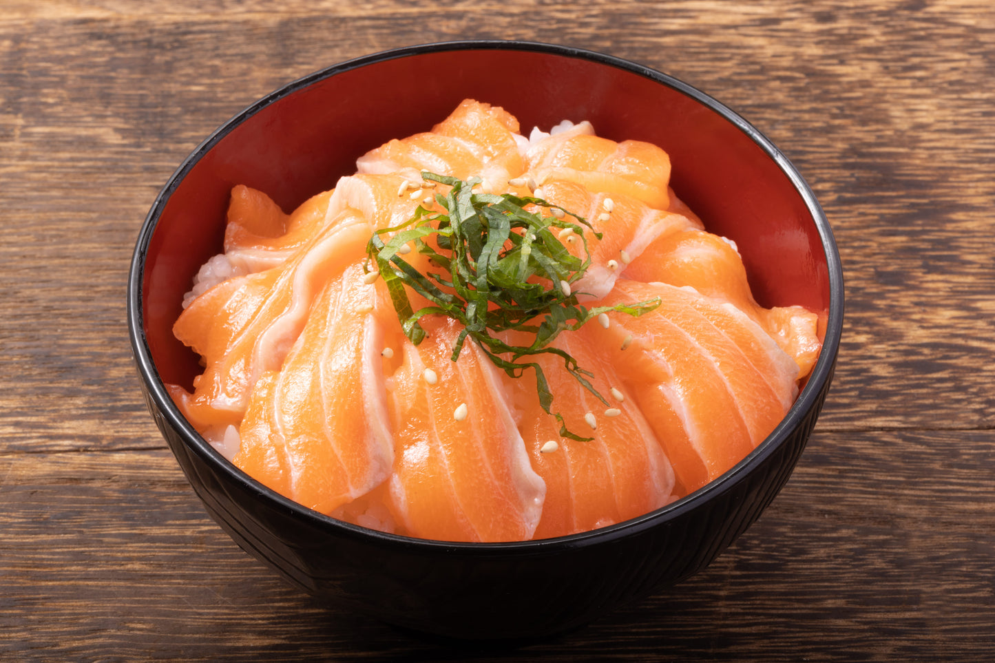 【北国からの贈り物】豪華海鮮食べ比べ 総量1kg以上(ズワイ蟹 ポーション/アトランティック サーモン/いくら醤油漬け)