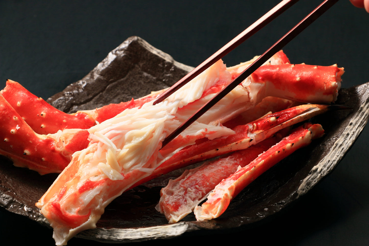 【北国からの贈り物】ボイル済ですぐ食べられる！タラバガニビードロカット800g 約3～4人前 昆布塩加工